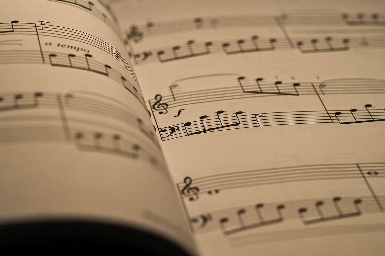 Smuikai: istorija, gamybos procesas ir poveikis muzikos pasauliui